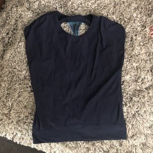 Lululemon workout tee